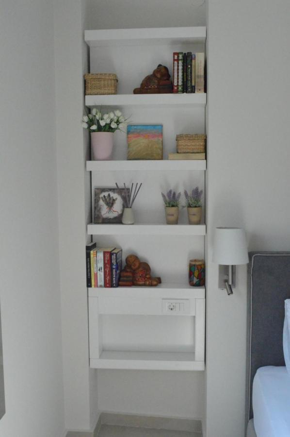 Apartament Leonidas House *