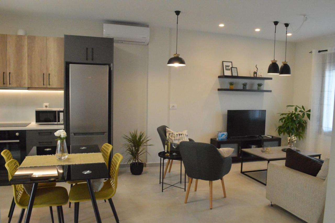 Leonidas House Apartament